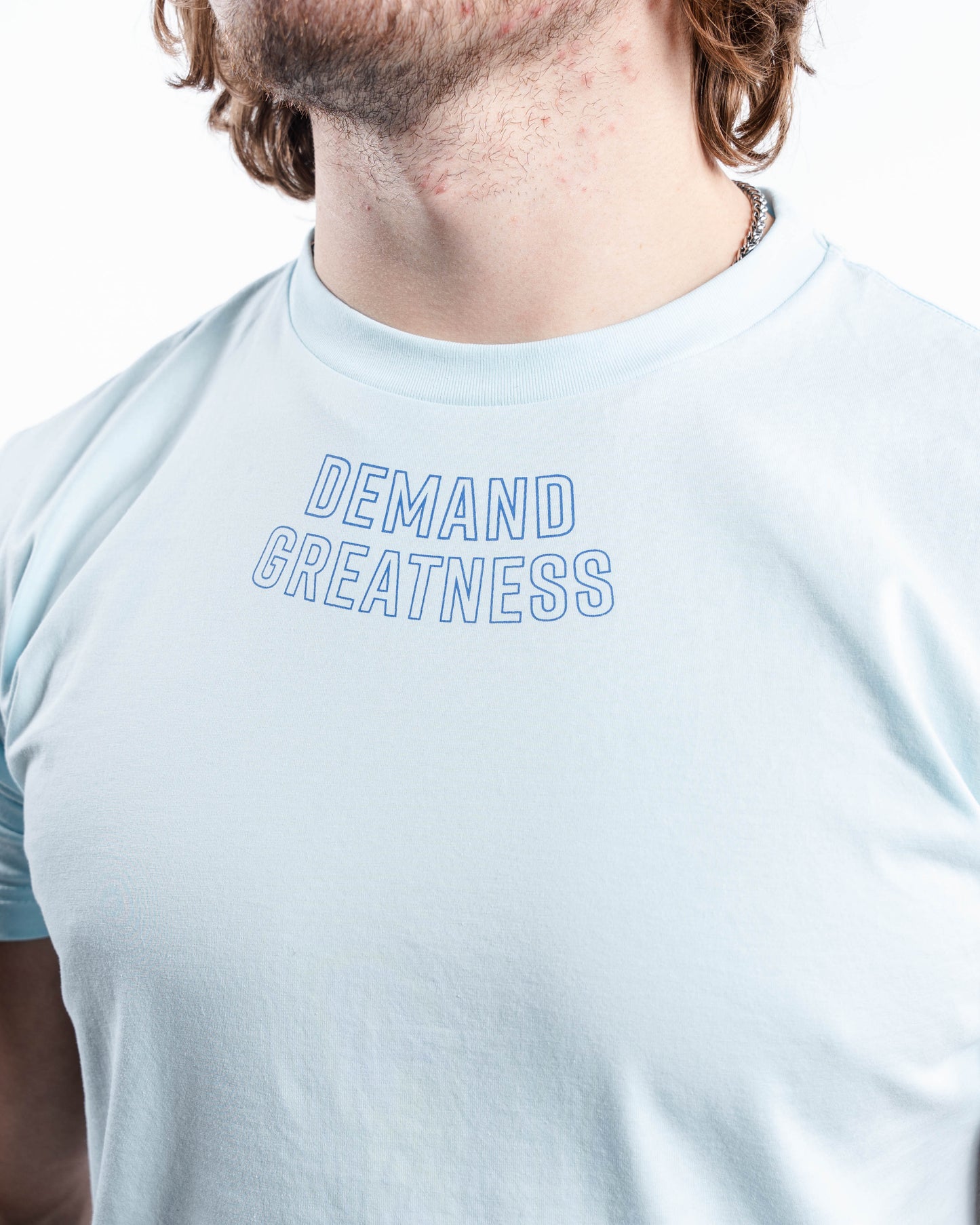 Demand Greatness True-Fit Cyanite is our new meet shirt design highlighting Demand Greatness with a double outline font to showcase your impact on the platform. The Shirt is IPF Approved. Shop the full A7 Powerlifting IPF Approved Equipment collection. The IPF Approved Kit includes Powerlifting Singlet, A7 Meet Shirt, A7 Zebra Wrist Wraps, A7 Deadlift Socks, Hourglass Knee Sleeves. Genouill�res powerlifting shipping to France, Spain, Ireland, Germany, Italy, Sweden and EU.