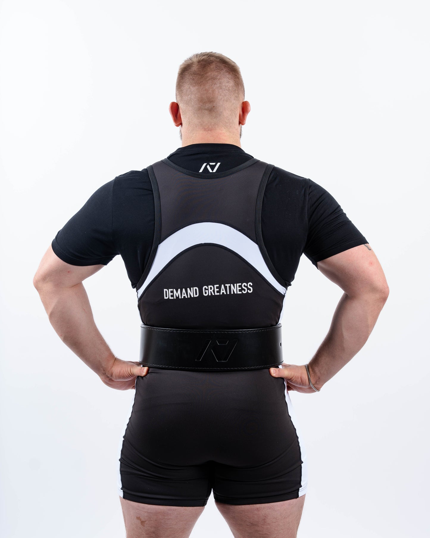 Our IPF APPROVED Rausch Singlets are designed to support the strength and power of an lifter. A racerback design with advanced compression fabric provides powerlifters ultimate support whilst on the platform. IPF Approved Kit includes Rausch Powerlifting Singlet, A7 Meet Shirt, A7 Zebra Wrist Wraps, A7 Deadlift Socks, Hourglass Knee Sleeves (Stiff Knee Sleeves and Rigor Mortis Knee Sleeves). Genouill�res powerlifting shipping to France, Spain, Ireland, Germany, Italy, Sweden and EU..