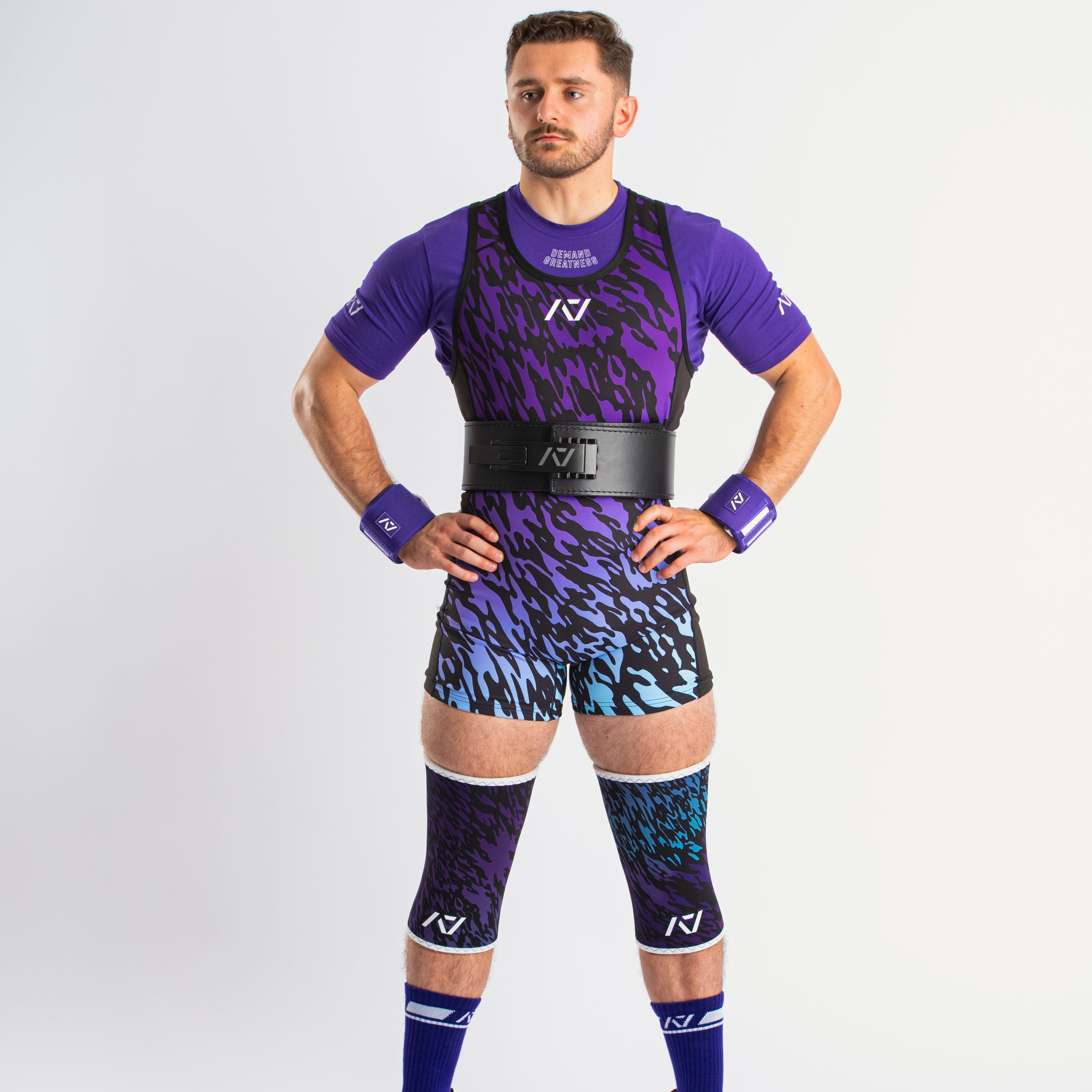 Our IPF APPROVED Rausch Singlets are designed to support the strength and power of an lifter. A racerback design with advanced compression fabric provides powerlifters ultimate support whilst on the platform. IPF Approved Kit includes Rausch Powerlifting Singlet, A7 Meet Shirt, A7 Zebra Wrist Wraps, A7 Deadlift Socks, Hourglass Knee Sleeves (Stiff Knee Sleeves and Rigor Mortis Knee Sleeves). Genouill�res powerlifting shipping to France, Spain, Ireland, Germany, Italy, Sweden and EU.