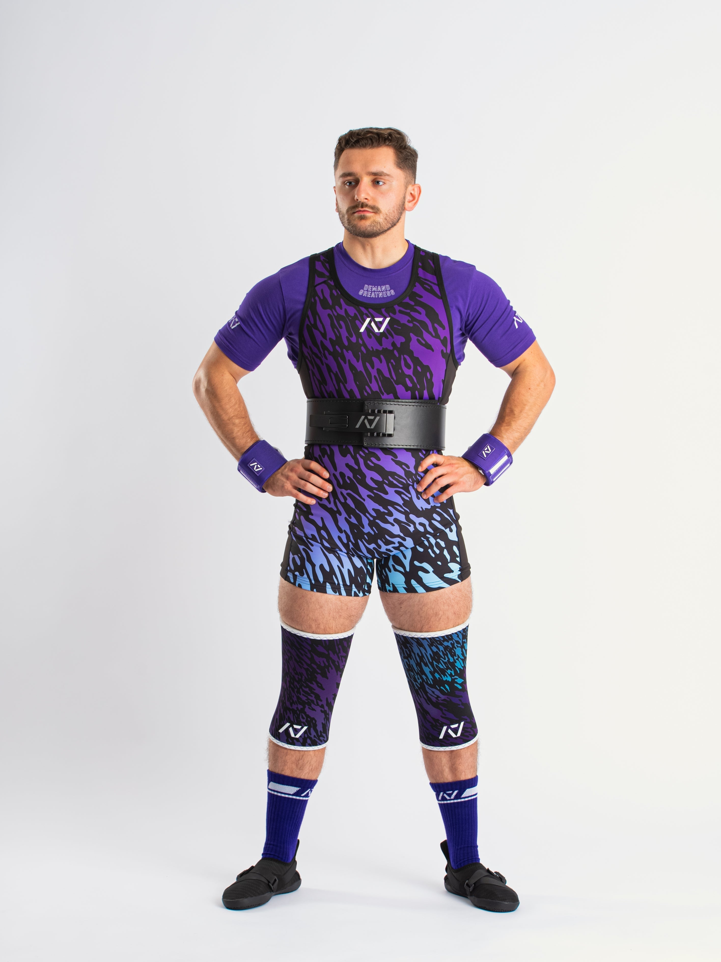 Our IPF APPROVED Rausch Singlets are designed to support the strength and power of an lifter. A racerback design with advanced compression fabric provides powerlifters ultimate support whilst on the platform. IPF Approved Kit includes Rausch Powerlifting Singlet, A7 Meet Shirt, A7 Zebra Wrist Wraps, A7 Deadlift Socks, Hourglass Knee Sleeves (Stiff Knee Sleeves and Rigor Mortis Knee Sleeves). Genouill�res powerlifting shipping to France, Spain, Ireland, Germany, Italy, Sweden and EU.