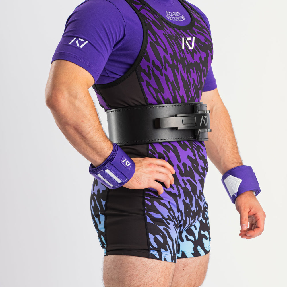 
                      
                        Our IPF APPROVED Rausch Singlets are designed to support the strength and power of an lifter. A racerback design with advanced compression fabric provides powerlifters ultimate support whilst on the platform. IPF Approved Kit includes Rausch Powerlifting Singlet, A7 Meet Shirt, A7 Zebra Wrist Wraps, A7 Deadlift Socks, Hourglass Knee Sleeves (Stiff Knee Sleeves and Rigor Mortis Knee Sleeves). Genouill�res powerlifting shipping to France, Spain, Ireland, Germany, Italy, Sweden and EU.
                      
                    