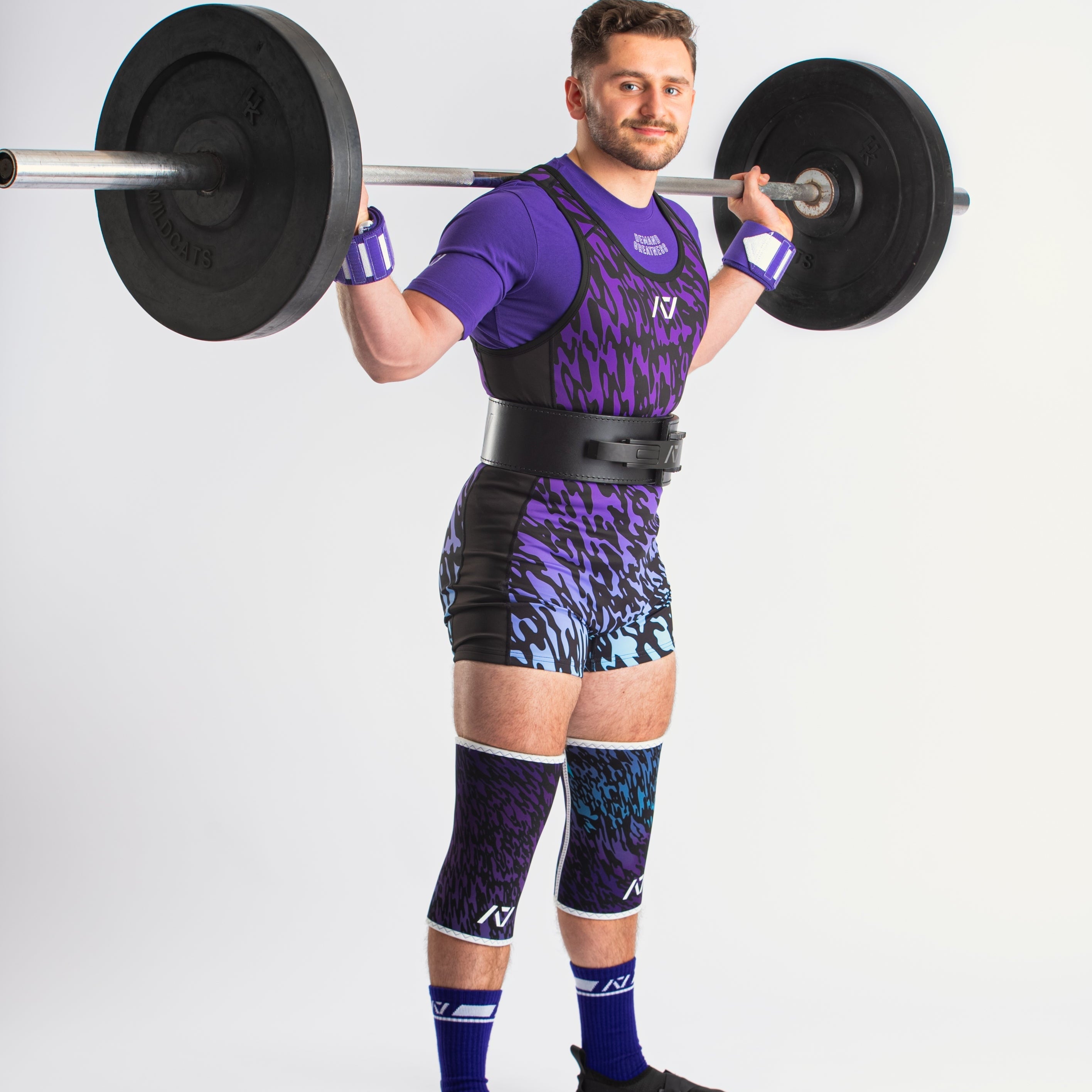 Our IPF APPROVED Rausch Singlets are designed to support the strength and power of an lifter. A racerback design with advanced compression fabric provides powerlifters ultimate support whilst on the platform. IPF Approved Kit includes Rausch Powerlifting Singlet, A7 Meet Shirt, A7 Zebra Wrist Wraps, A7 Deadlift Socks, Hourglass Knee Sleeves (Stiff Knee Sleeves and Rigor Mortis Knee Sleeves). Genouill�res powerlifting shipping to France, Spain, Ireland, Germany, Italy, Sweden and EU.