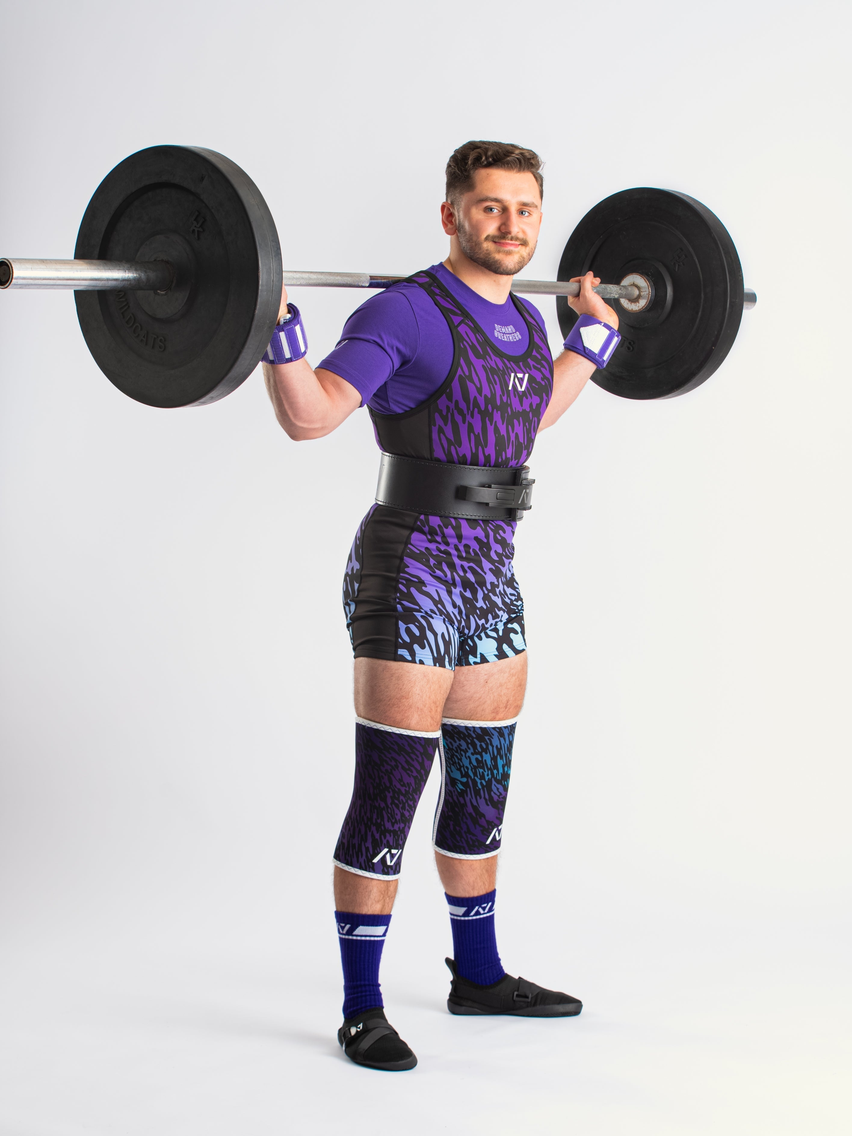 Our IPF APPROVED Rausch Singlets are designed to support the strength and power of an lifter. A racerback design with advanced compression fabric provides powerlifters ultimate support whilst on the platform. IPF Approved Kit includes Rausch Powerlifting Singlet, A7 Meet Shirt, A7 Zebra Wrist Wraps, A7 Deadlift Socks, Hourglass Knee Sleeves (Stiff Knee Sleeves and Rigor Mortis Knee Sleeves). Genouill�res powerlifting shipping to France, Spain, Ireland, Germany, Italy, Sweden and EU.