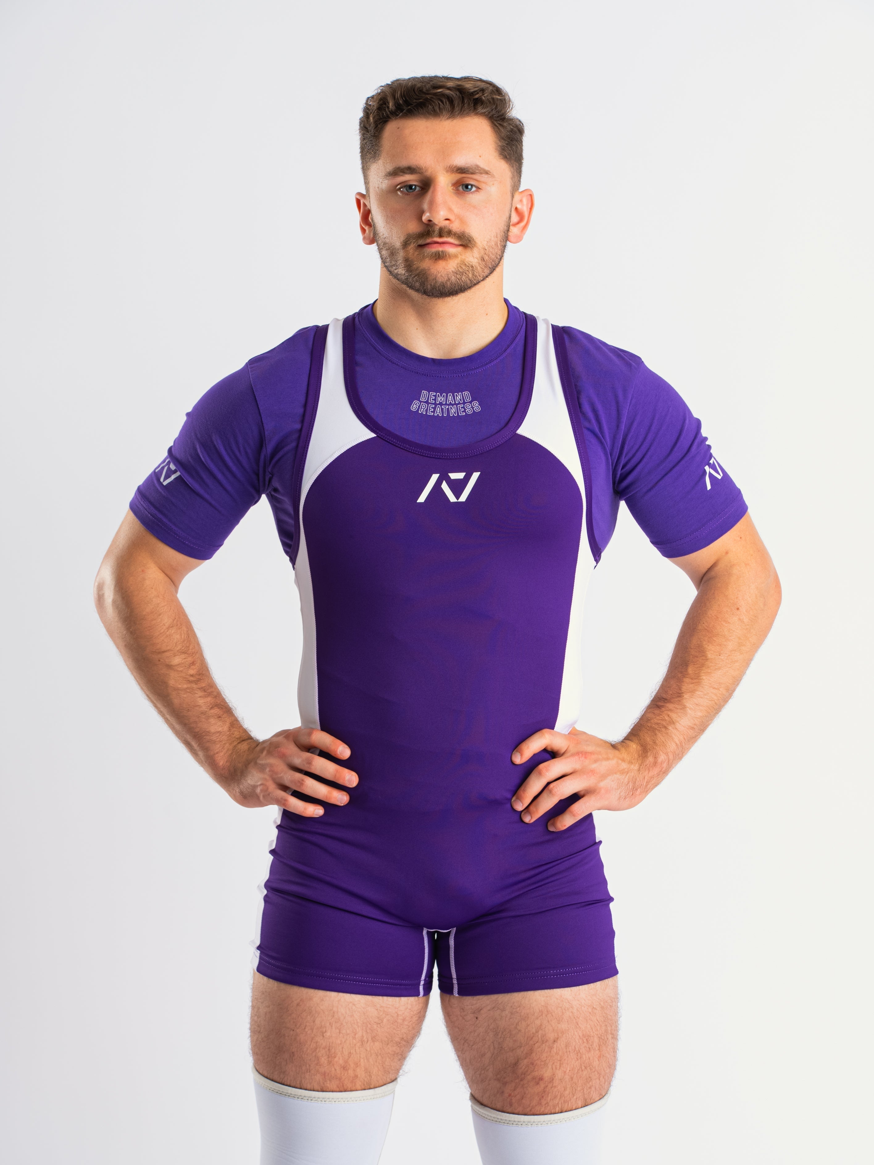 A7 IPF Approved Purple Luno singlet features extra lat mobility, side panel stitching to guide the squat depth level and curved panel design for a slimming look. The Women's cut singlet features a tapered waist and additional quad room. The IPF Approved Kit includes Luno Powerlifting Singlet, A7 Meet Shirt, A7 Zebra Wrist Wraps, A7 Deadlift Socks, Hourglass Knee Sleeves. Genouill�res powerlifting shipping to France, Spain, Ireland, Germany, Italy, Sweden and EU.