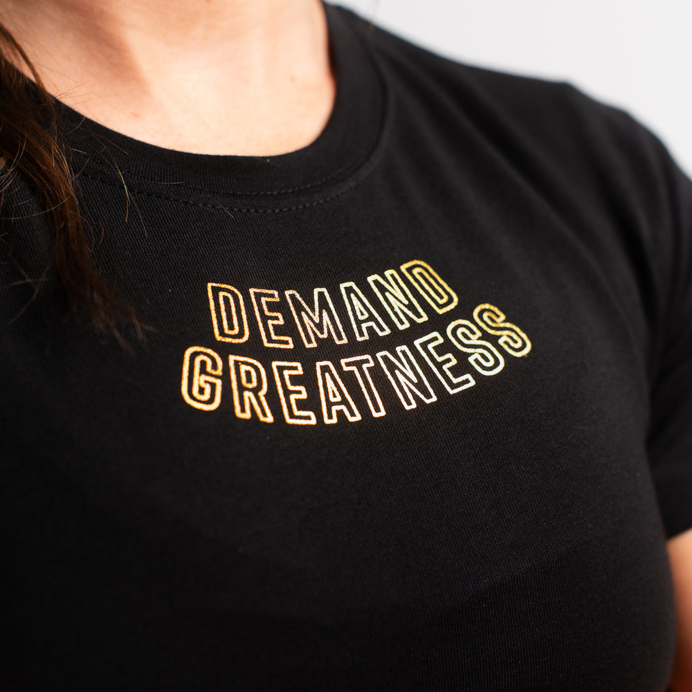 
                      
                        DG23 IPF Approved Meet Shirt Gold Standard is our new meet shirt with Demand Greatness with a double outline font to showcase your impact on the platform. Shop the full A7 Powerlifting IPF Approved Equipment collection including Powerlifting Singlet, A7 Meet Shirt, A7 Zebra Wrist Wraps, A7 Deadlift Socks, Hourglass Knee Sleeves (Stiff Knee Sleeves and Rigor Mortis Knee Sleeves). PAL Lever is now IPF Approved. Genouillères powerlifting shipping to France, Spain, Ireland, Germany, Italy, Sweden and EU.
                      
                    