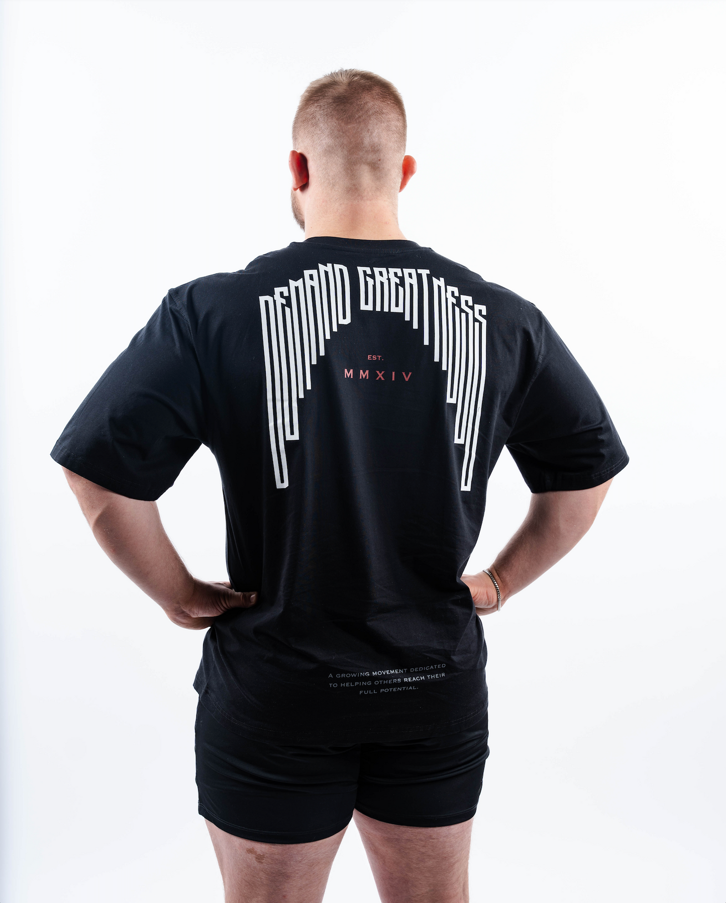 Eclipse DG is a fresh designs you’ll want in your collection! This Over-Fit tee has our mantra "Demand Greatness" printed across the back, as a reminder of why we do what we do. Genouill�res powerlifting shipping to France, Spain, Ireland, Germany, Italy, Sweden and EU.