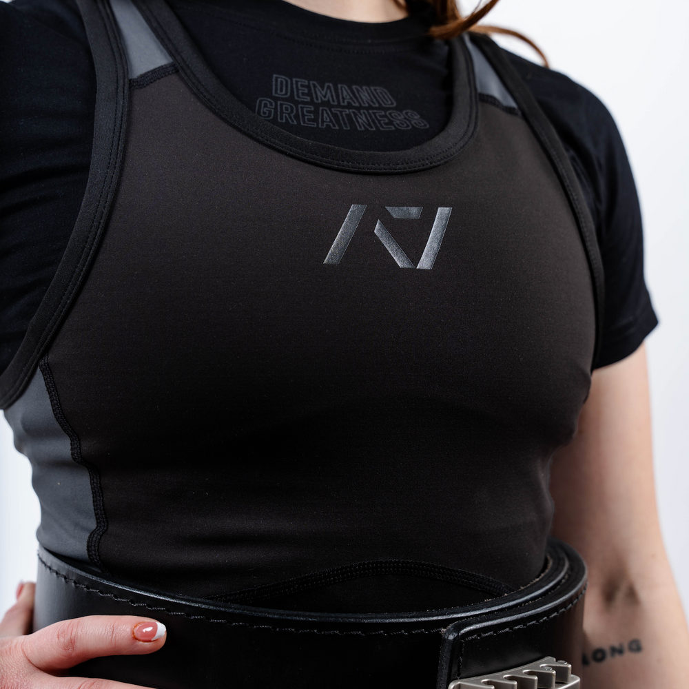 
                      
                        Our IPF APPROVED Rausch Singlets are designed to support the strength and power of an lifter. A racerback design with advanced compression fabric provides powerlifters ultimate support whilst on the platform. IPF Approved Kit includes Rausch Powerlifting Singlet, A7 Meet Shirt, A7 Zebra Wrist Wraps, A7 Deadlift Socks, Hourglass Knee Sleeves (Stiff Knee Sleeves and Rigor Mortis Knee Sleeves). Genouill�res powerlifting shipping to France, Spain, Ireland, Germany, Italy, Sweden and EU..
                      
                    