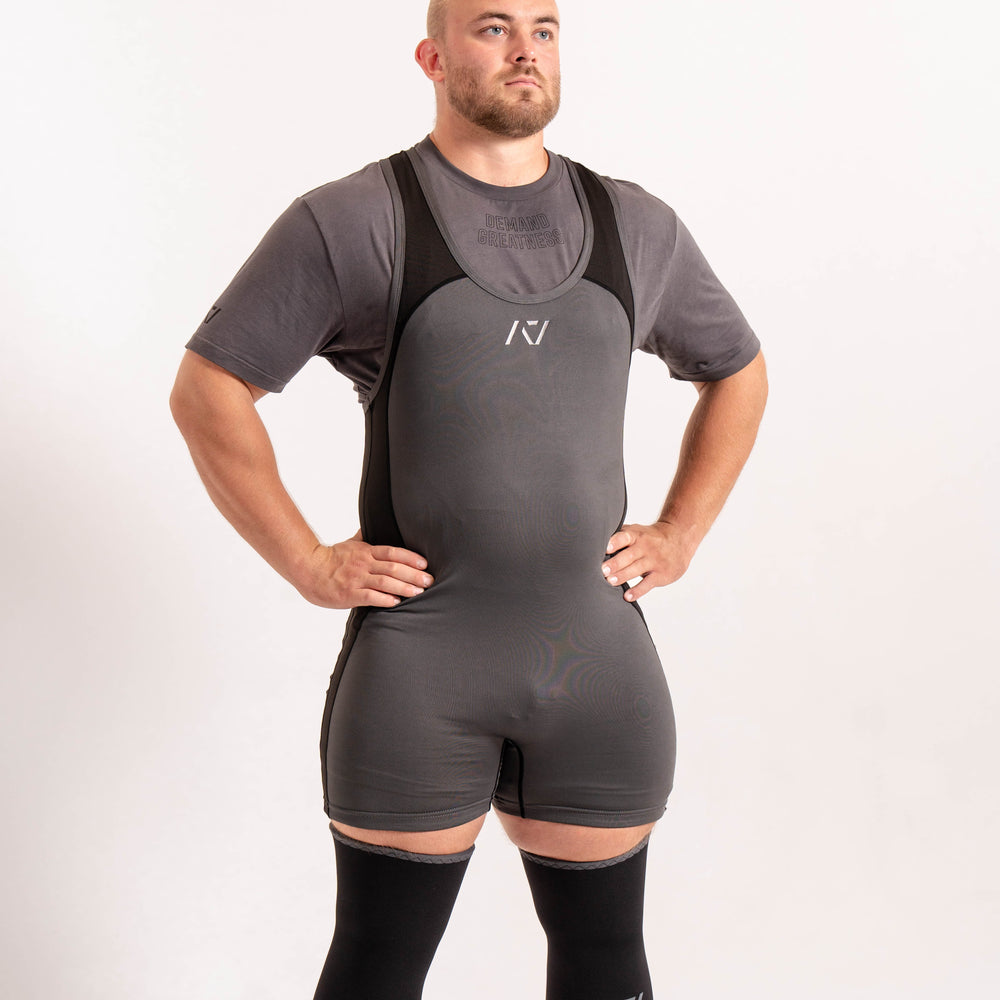 
                      
                        A7 IPF Approved Shadow Stone Grey Luno singlet features extra lat mobility, side panel stitching to guide the squat depth level and curved panel design for a slimming look. The Women's singlet features a tapered waist and additional quad room. The IPF Approved Kit includes Luno Powerlifting Singlet, A7 Meet Shirt, A7 Zebra Wrist Wraps, A7 Deadlift Socks, Hourglass Knee Sleeves (Stiff and Rigor Mortis Knee Sleeves). Genouill�res powerlifting shipping to France, Spain, Ireland, Germany, Italy, Sweden and EU.
                      
                    