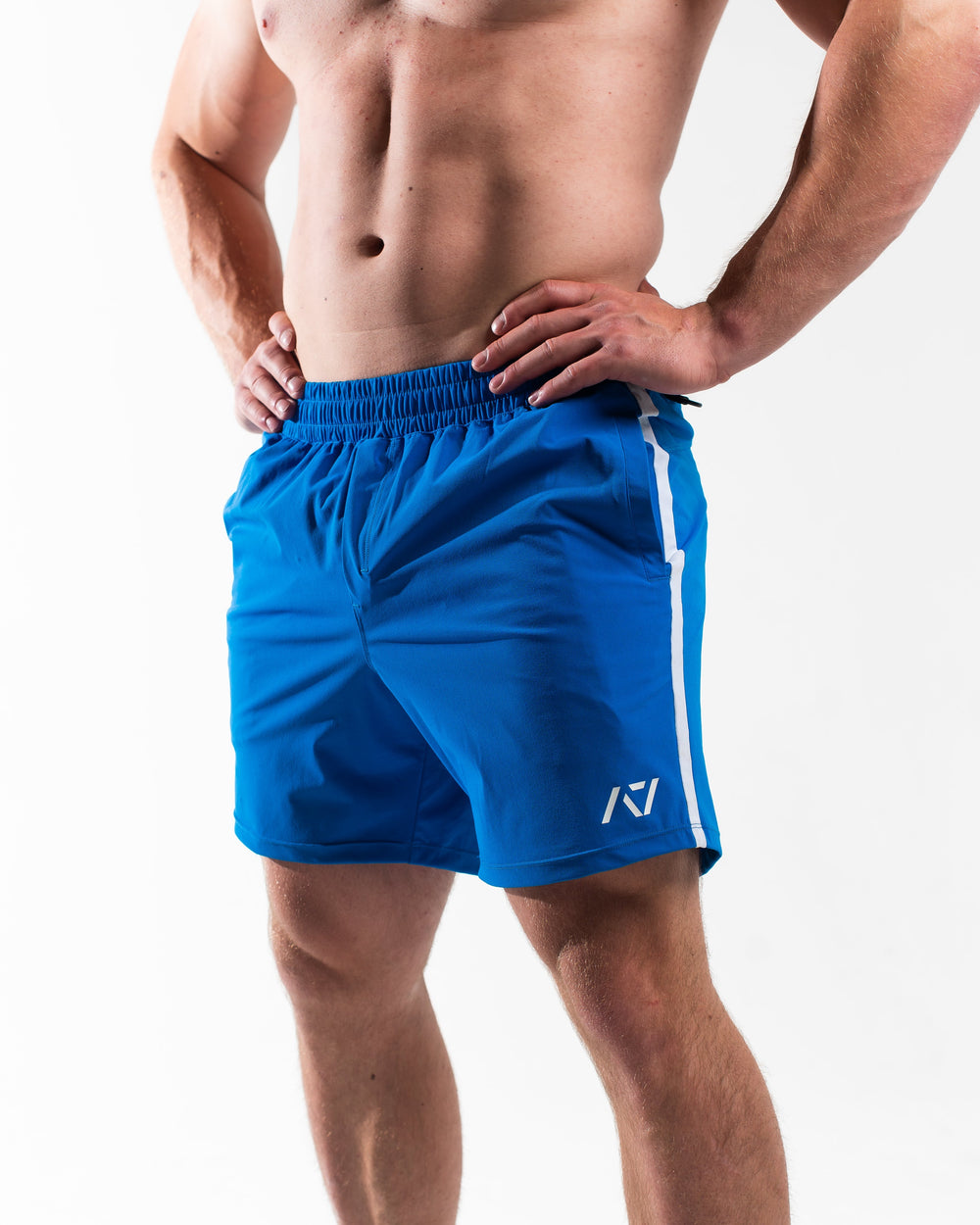 360GO was created to provide the flexibility for all movements in your training while offering comfort. These shorts offer 360 degrees of stretch in all angles and allow you to remain comfortable without limiting any movement in both training and life environments. Designed with a wide drawstring to easily adjust your waist without slipping. Purchase 360GO KWD Squat Shorts from A7 UK. Genouillères powerlifting shipping to France, Spain, Ireland, Germany, Italy, Sweden and EU.