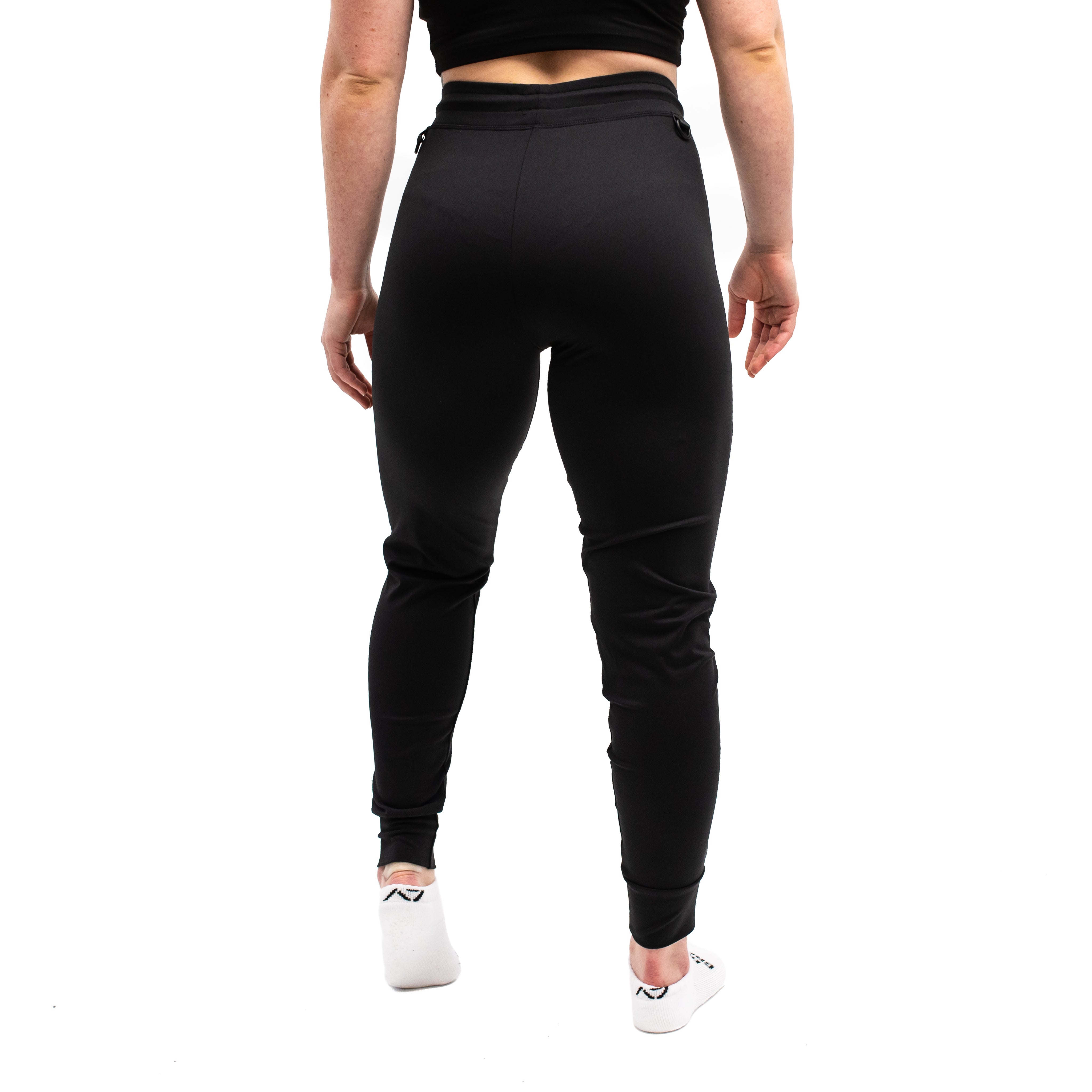 Alphalete identity online joggers